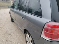 usata Opel Zafira Zafira 1.9 CDTI 120CV aut. Enjoy