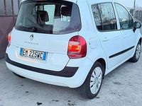 Usata Renault Modus 102 CV (75 kW) 2012 Bianco Monovolume