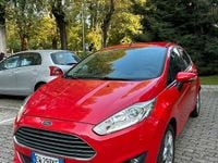 Usata Ford Fiesta Titanium 75 CV (55 kW) 2014 Rosso Utilitaria
