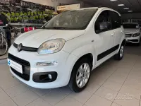 Usata Fiat Panda Lounge 80 CV (58 kW) 2015 Bianco Utilitaria