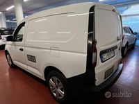 Usata VW Caddy Business 122 CV (89 kW) 2022 Bianco Monovolume
