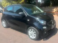 Usata Smart ForFour Passion 71 CV (52 kW) 2019 Nero Utilitaria
