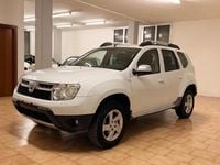 Usata Dacia Duster Lauréate 110 CV (80 kW) 2011 Bianco Station wagon