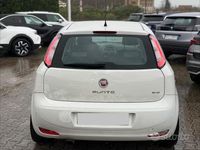 Usata Fiat Punto Evo S 95 CV (69 kW) 2012 Bianco Utilitaria