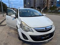 Usata Opel Corsa 85 CV (62 kW) 2011 Utilitaria