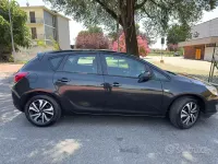 Usata Opel Astra Cosmo 140 CV (102 kW) 2012 Nero Berlina