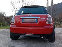 Usata Mini Cooper D 109 CV (80 kW) 2008 Rosso Utilitaria