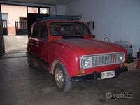 Usata Renault R4 33 CV (24 kW) 1989 Rosso Utilitaria