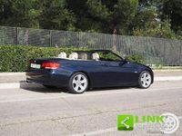 Usata BMW 325 Cabriolet Efficient Dynamics 197 CV (144 kW) 2009 Blu Cabrio