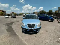 Usata Lancia Ypsilon 69 CV (50 kW) 2004 Bluazzurro Utilitaria
