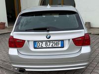 Usata BMW 320 177 CV (130 kW) 2010 Argento Station wagon