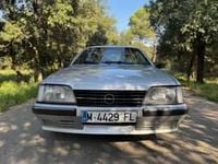 Usata Opel Monza 180 CV (132 kW) 1983 Grigio Coupé