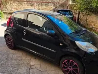 Usata Peugeot 107 68 CV (50 kW) 2005 Nero Utilitaria