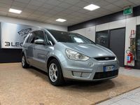 Usata Ford S-MAX Titanium 140 CV (102 kW) 2008 Grigio Monovolume