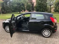 Usata Ford Fiesta 75 CV (55 kW) 2013 Nero Berlina