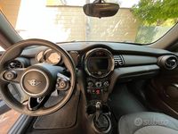 Usata Mini ONE 75 CV (55 kW) 2019 Bianco Utilitaria