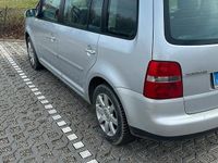 Usata VW Touran 105 CV (77 kW) 2003 Grigio Monovolume