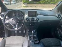 Usata Mercedes B200 Premium 2012 Nero Monovolume
