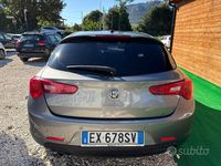 Usata Alfa Romeo Giulietta 120 CV (88 kW) 2015 Grigio Berlina