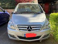 Usata Mercedes 180 116 CV (85 kW) 2009 Argento Berlina