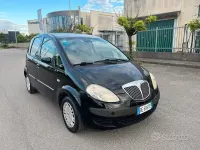 Usata Lancia Musa 77 CV (56 kW) 2007 Nero Monovolume
