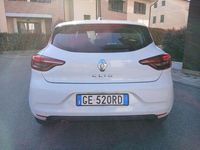 Usata Renault Clio 90 CV (66 kW) 2021 Bianco Utilitaria