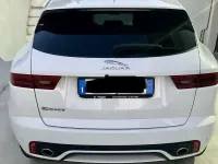 Usata Jaguar E-Pace R-Dynamic 200 CV (147 kW) 2019 Bianco SUV