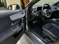 Usata Mercedes A200 Premium 150 CV (110 kW) 2019 Grigio Berlina