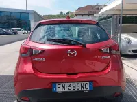 Usata Mazda 2 Evolve 105 CV (77 kW) 2018 Rosso Utilitaria
