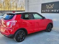 Usata Ssangyong (KGM) Tivoli 116 CV (85 kW) 2016 Rosso SUV