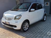 Usata Smart ForFour Passion 71 CV (52 kW) 2015 Bianco Utilitaria