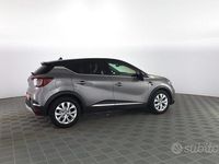 Usata Renault Captur Intens 101 CV (74 kW) 2021 Grigio SUV