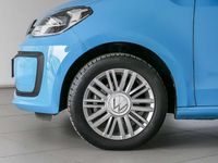 Usata VW up! move up! 65 CV (47 kW) 2023 Teal blue Utilitaria