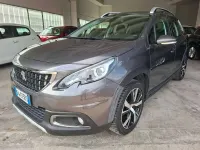 Usata Peugeot 2008 102 CV (75 kW) 2019 Grigio SUV