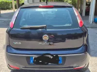 Usata Fiat Punto Evo 77 CV (56 kW) 2011 Bluazzurro Utilitaria