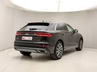 Usata Audi Q8 Sport 286 CV (210 kW) 2020 Nero orca metallizzato SUV