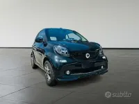 Usata Smart ForTwo Cabrio Passion 90 CV (66 kW) 2019 Nero Cabrio