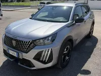 Usata Peugeot 2008 Allure 131 CV (96 kW) 2024 Grigio SUV