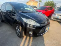Usata Ford Fiesta Titanium 92 CV (67 kW) 2010 Nero Berlina