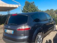Usata Ford S-MAX Titanium 140 CV (102 kW) 2009 Grigio Monovolume