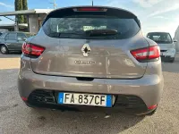 Usata Renault Clio IV 72 CV (52 kW) 2015 Grigio Berlina