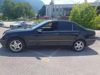 Usata Mercedes C220 Elegance 143 CV (105 kW) 2002 Nero Berlina