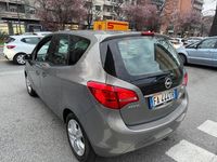 Usata Opel Meriva 119 CV (87 kW) 2015 Argento Monovolume