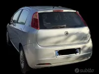Usata Fiat Punto 65 CV (47 kW) 2008 Grigio Utilitaria