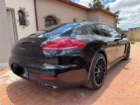 Usata Porsche Panamera 250 CV (183 kW) 2014 Nero Utilitaria