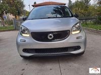 Usata Smart ForFour Passion 71 CV (52 kW) 2016 Grigio chiaro Utilitaria