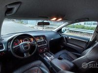 Usata Audi Q7 233 CV (171 kW) 2006 Grigio SUV