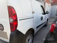Usata Fiat Doblò 105 CV (77 kW) 2020 Bianco Monovolume