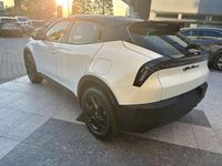 Nuova Alfa Romeo Junior 136 CV (100 kW) 2025 Bianco sempione con tetto nero SUV