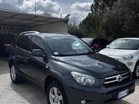 Usata Toyota RAV4 Luxury 177 CV (130 kW) 2006 Grigio SUV